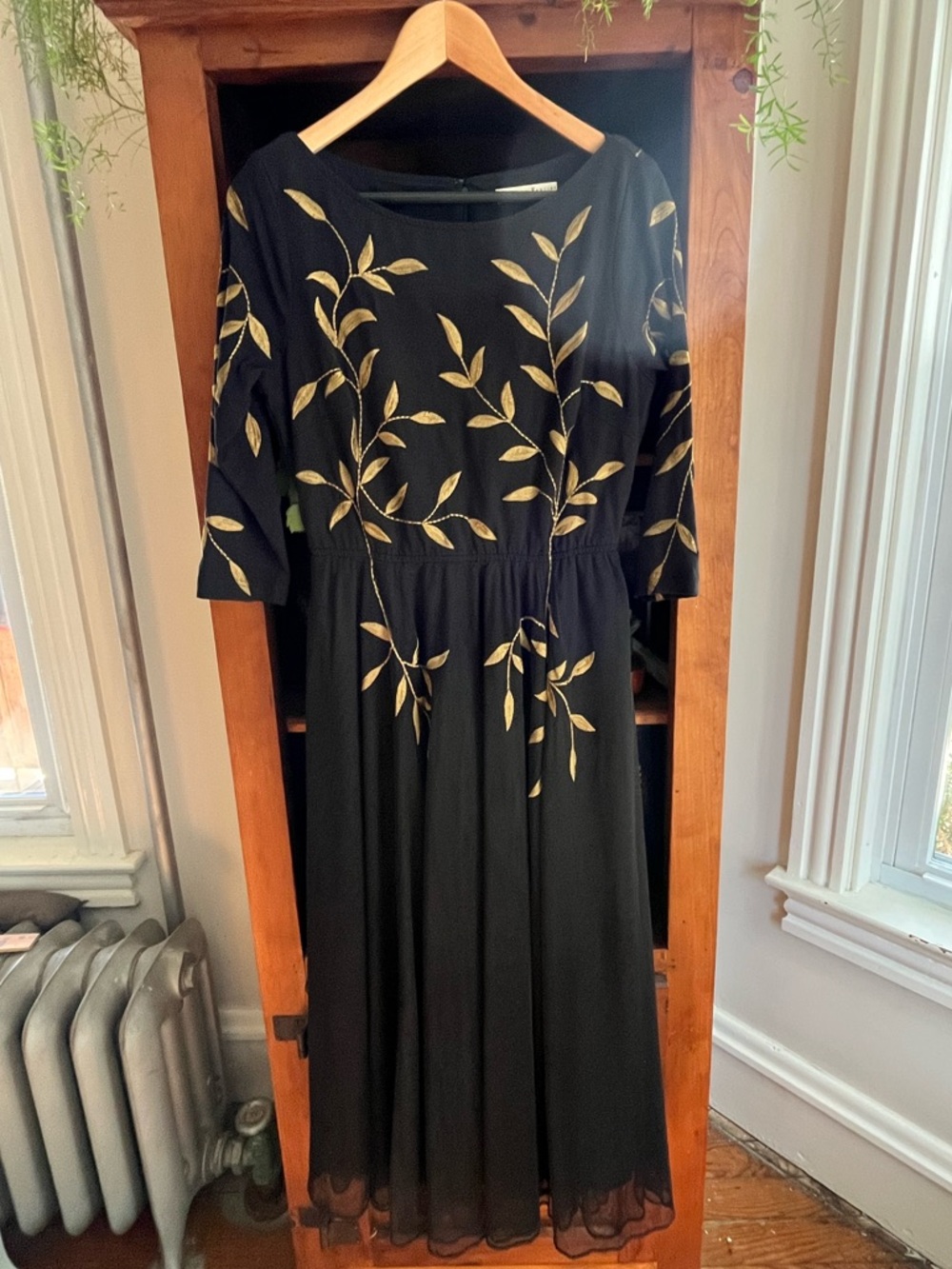 Wayward Fancies Black 3/4 Sleeve Midi Dress with Gold Leaf Embroidery